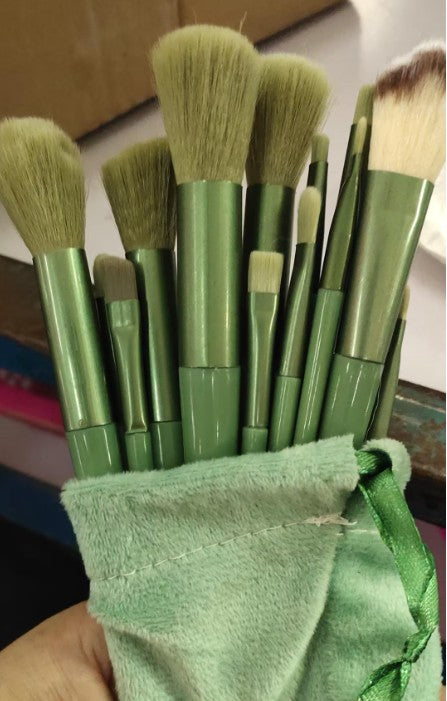 13-Piece Makeup Brush Set