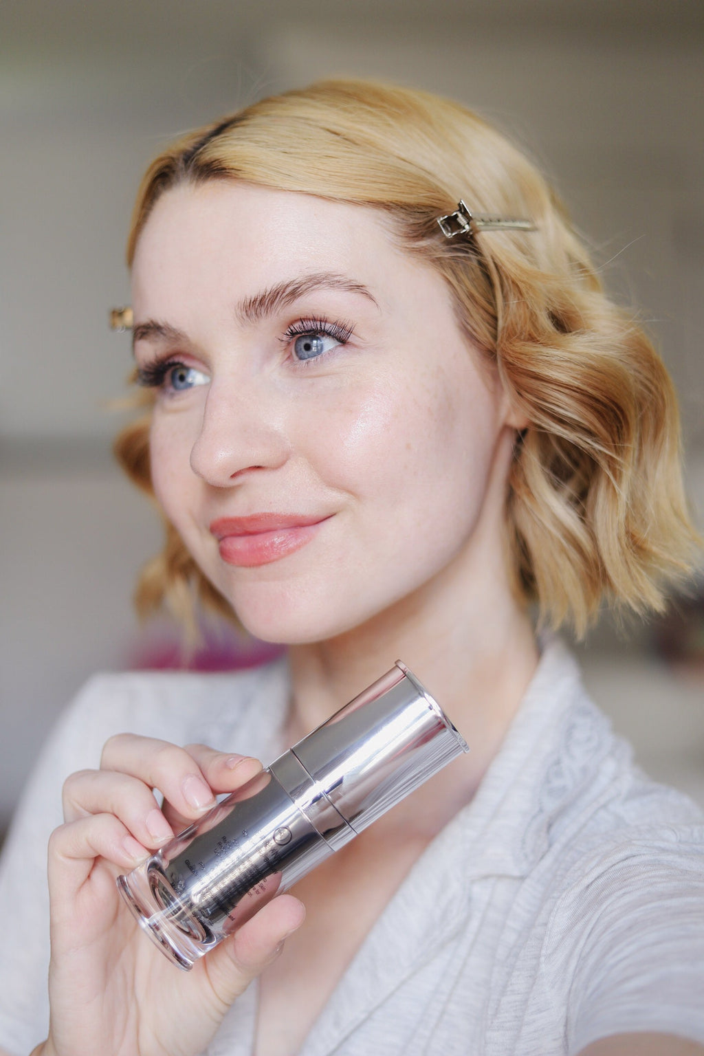 Brightening & Lifting Face Serum