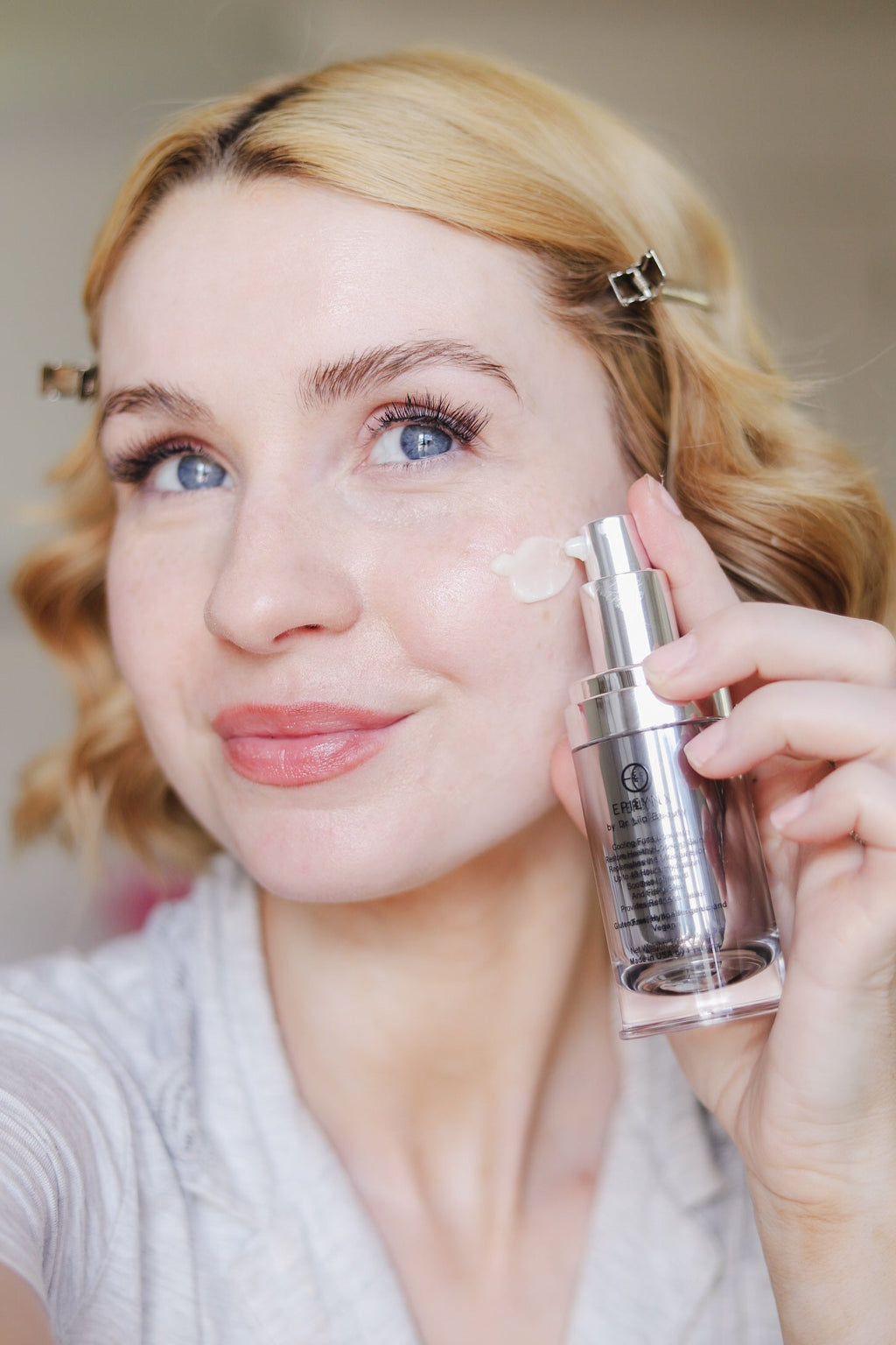 Brightening & Lifting Face Serum